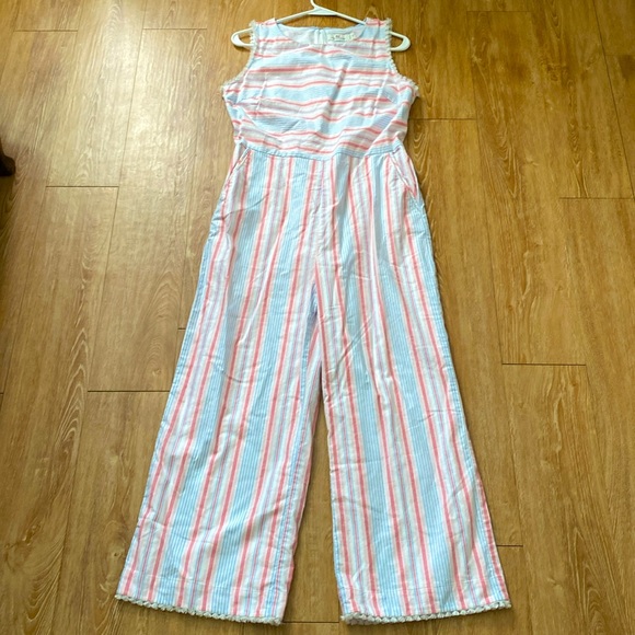 Vineyard Vines striped Tassled Jumpsuit. Size-8 - Picture 5 of 10